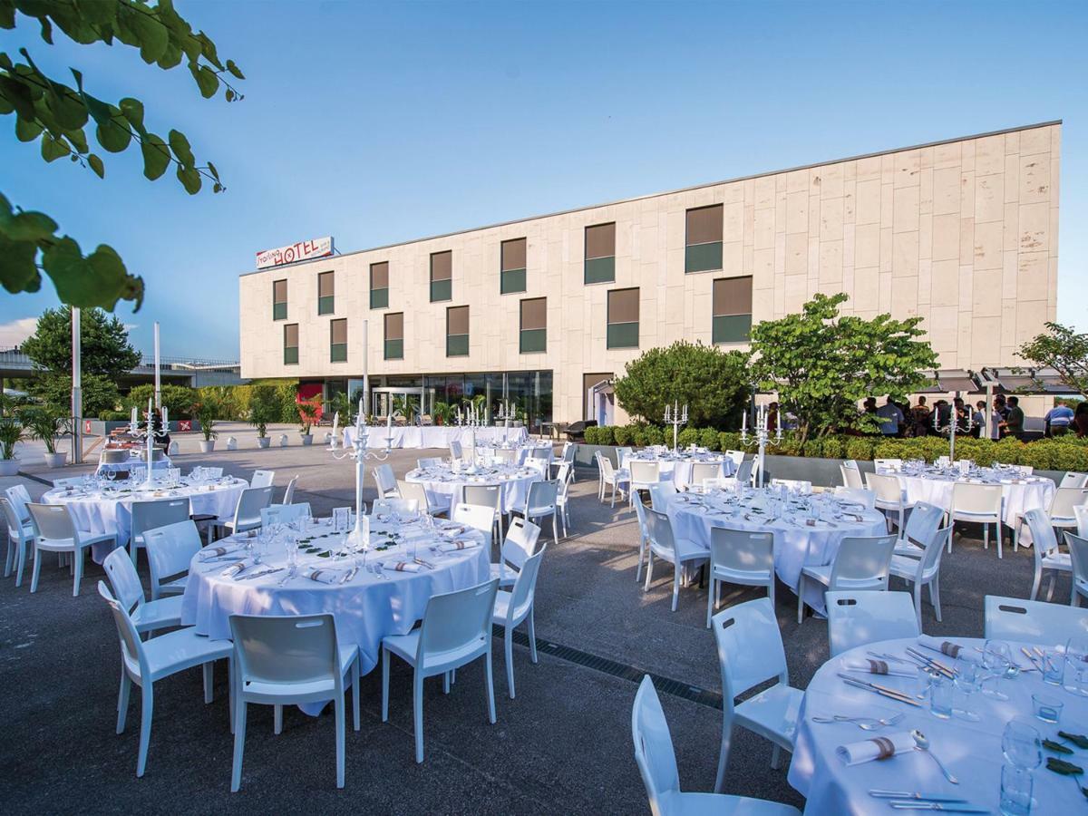 Starling Hotel Lausanne Saint Sulpice  Exterior foto
